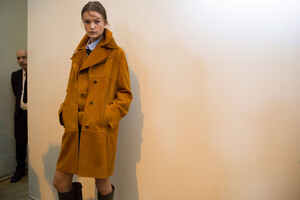 akris-bks-m-rf19-0495.thumb.jpg.1604fc7a8952e36fb4503f212ff641a9.jpg