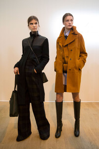 akris-bks-m-rf19-0525.thumb.jpg.adccdf0a5d6aad022f3d3dfbc3bf3f9f.jpg