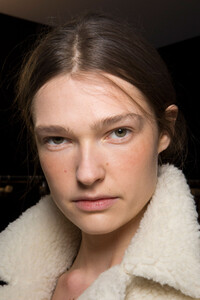 akris-bks-z-rf19-6186.thumb.jpg.028f586a4ed31c469a0bbe765662c7ee.jpg