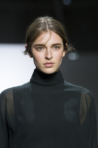akris-clp-rf19-0905.thumb.jpg.2d173d7138d907a5a28fc08a6484dba7.jpg