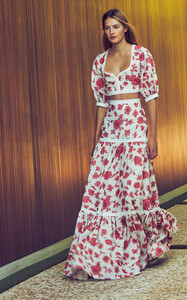 alexis-floral-serri-floral-embroidered-linen-maxi-skirt.thumb.jpg.30833b19dccaee798f9014f96d23311e.jpg