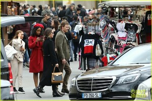 alicia-vikander-michael-fassbender-paris-15.thumb.jpg.1546d2dea748bdabc00eb9413ebf571c.jpg