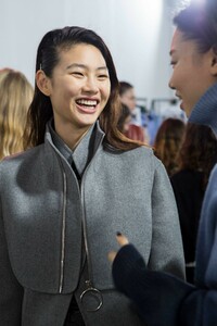 backstage-defile-cedric-charlier-automne-hiver-2019-2020-paris-coulisses-124.thumb.jpg.49dbd68b0ce9d901245e295737f1674f.jpg