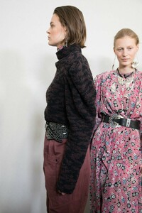 backstage-defile-isabel-marant-automne-hiver-2019-2020-paris-coulisses-150.thumb.jpg.e6cf22adf0dffef68e602b6f976c296f.jpg