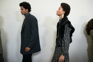 backstage-defile-isabel-marant-automne-hiver-2019-2020-paris-coulisses-161.thumb.jpg.0a05dec6a4afa1ad0101667ea99f6107.jpg