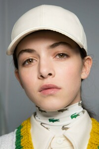backstage-defile-lacoste-automne-hiver-2019-2020-paris-coulisses-147.thumb.jpg.ddaa15e51e0aab853996198dcaca5a90.jpg