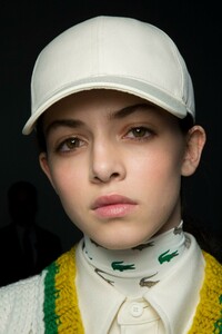 backstage-defile-lacoste-automne-hiver-2019-2020-paris-coulisses-53.thumb.jpg.d427b485dd8f2c57e141106422f11303.jpg