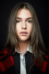 backstage-defile-redemption-automne-hiver-2019-2020-paris-coulisses-40.thumb.jpg.c4c97e22b5811903f8bf54727e30552b.jpg