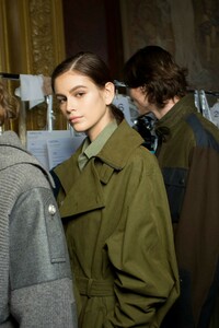 backstage-defile-stella-mccartney-automne-hiver-2019-2020-paris-coulisses-113.thumb.jpg.2205da445d2efaba0f54e019d9f84d3a.jpg