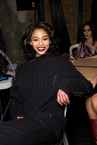 backstage-defile-tommynow-printemps-ete-2019-paris-coulisses-142.thumb.jpg.415d4ce8ff5e246956c4fd2fead62cfc.jpg