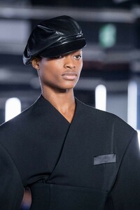 balmain_0188.thumb.jpg.ec3babecbd51db199b4475dcabd40673.jpg