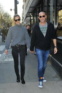 bar-refaeli-and-husband-adi-ezra-are-all-smiles-as-they-leave-lavenue-restaurant-in-paris-france-250219_5.jpg