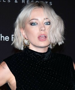 caroline-vreeland-la-nuit-party-at-paris-fashion-week-02-28-2019-9.jpg