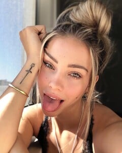 charlyjordan_BvHgUdPgVjH.thumb.jpg.1dad4989f8c91018eea8c13b1f78b44e.jpg