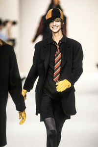 daniel-hechter-fw-1991-1.thumb.jpg.a916d7dea1a96ed617b038d5e839053f.jpg