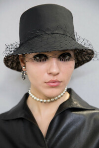 dior-bks-m-rf19-5202.jpg