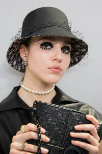 dior-bks-m-rf19-5208.jpg