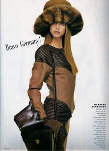 german_vogue_aug_88_4.thumb.jpg.966b80e72ffb37a06fa9e89286fbd0d5.jpg