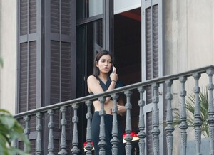 hqcelebcorner-3.jpg
