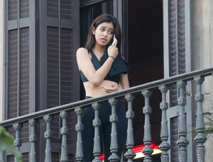 hqcelebcorner-5.jpg