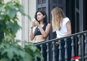 hqcelebcorner-7.jpg