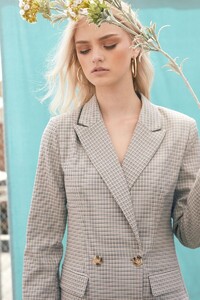httpswww.valleygirl.com.aupubmediaimport316488_cbg_1.jpg