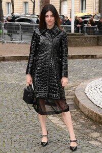 julia-restoin-roitfeld-miu-miu-fashion-show-in-paris-03-05-2019-5.jpg