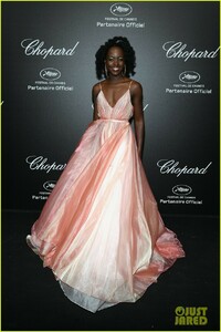 julianne-moore-lupita-nyongo-chopard-secret-night-cannes-13.jpg