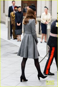 kate-middleton-queen-elizabeth-solo-outing-40.jpg