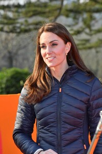 kate-middleton-visits-roscor-youth-village-in-belfast-02-27-2019-13.jpg