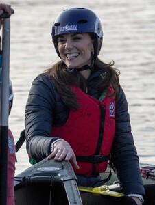 kate-middleton-visits-roscor-youth-village-in-belfast-02-27-2019-4.jpg