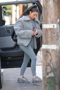 kim-kardashian-head-to-dinner-in-west-hollywood-03-21-2019-2.jpg