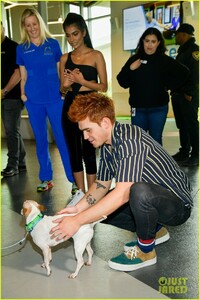 kj-apa-aspca-volunteer-with-bumble-winner-04.jpg