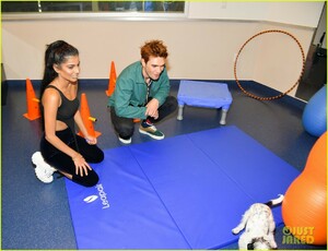 kj-apa-aspca-volunteer-with-bumble-winner-14.jpg