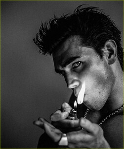 kj-apa-bares-chiseled-abs-in-shirtless-photo-shoot-09.jpg