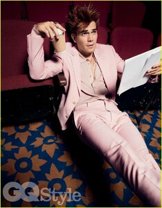 kj-apa-gq-style-cover-04.jpg