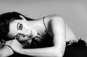 kourtney-kardashian-vogue-belleza-mexico-spring-2019-3.jpg