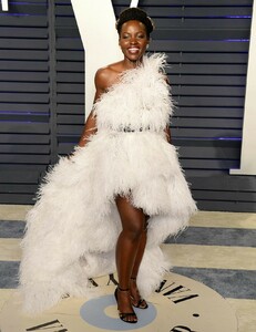 lupita-nyong-o-2019-vanity-fair-oscar-party-1.jpg