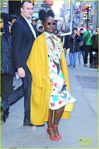 lupita-nyongo-accidentally-terrified-a-fan-at-us-screening-02.jpg