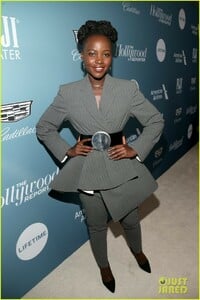 lupita-nyongo-black-panther-cast-surprise-student-with-scholarship-at-thrs-power-100-28.jpg