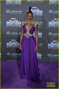 lupita-nyongo-black-panther-premiere-01.jpg