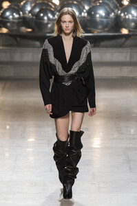 marant-rf19-0441.thumb.jpg.389183851171f61e06ba7f91e96e79e6.jpg