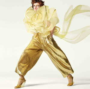 marc-jacobs-spring-2019-ad-campaign-the-impression-10.thumb.jpeg.d711b99319c746444b3ed87a6621d7f3.jpeg