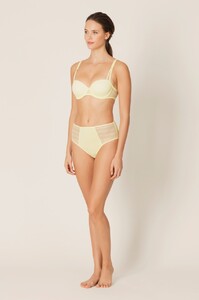 marie_jo_l_aventure-lingerie-balcony_bra-charles-0121909-yellow-2_3490378__81753.1550837356.thumb.jpg.b713b9f466c76f692293ff45b39d5705.jpg