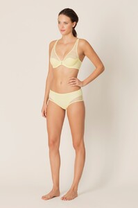 marie_jo_l_aventure-lingerie-shorts_-_hotpants-charles-0521903-yellow-2_3490387__52130.1550837362.thumb.jpg.c8abbb152e17c63c7f02988642c3134b.jpg