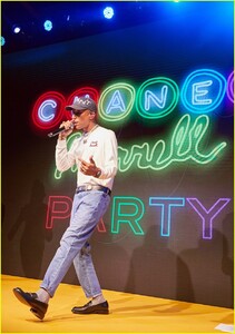 pharrell-seoul-chanel-march-2019-02.jpg