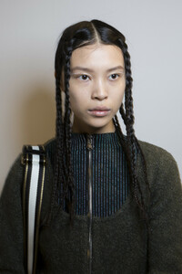 phillip-lim-bks-m-rf19-2496.thumb.jpg.57c8eb94f4df07925d72a9545f974e7b.jpg