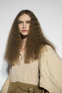 phillip-lim-bks-m-rf19-2731.thumb.jpg.e527cfc90f9498126e6dfab915e22c2f.jpg
