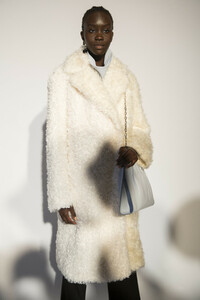phillip-lim-bks-m-rf19-2751.thumb.jpg.67c9d85ba30f04d9eded53e83f0681a1.jpg