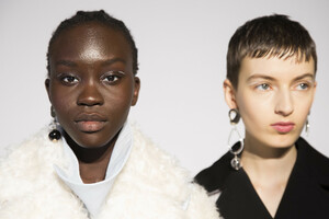 phillip-lim-bks-m-rf19-2766.thumb.jpg.7b4aebc0f38b3f375eef5b6944b302fb.jpg